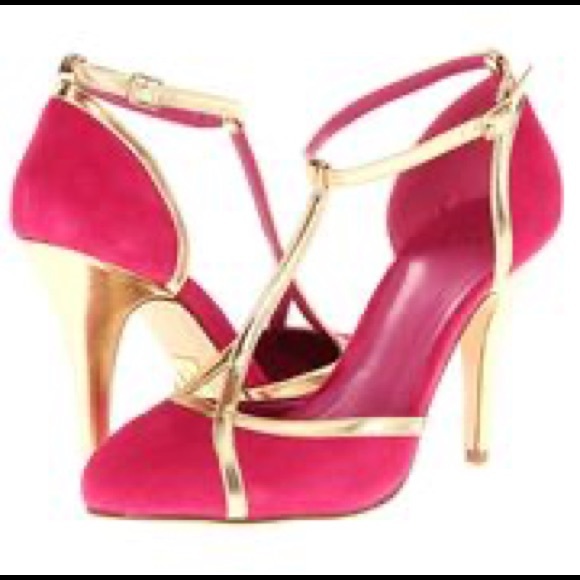 Truth or Dare by Madonna Womens Englin T-bar Pumps - Picture 7 of 10